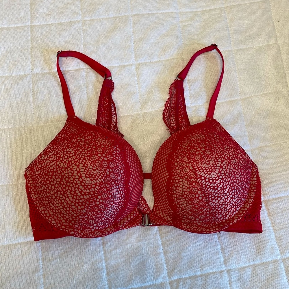 Victoria’s Secret Push Up Bra